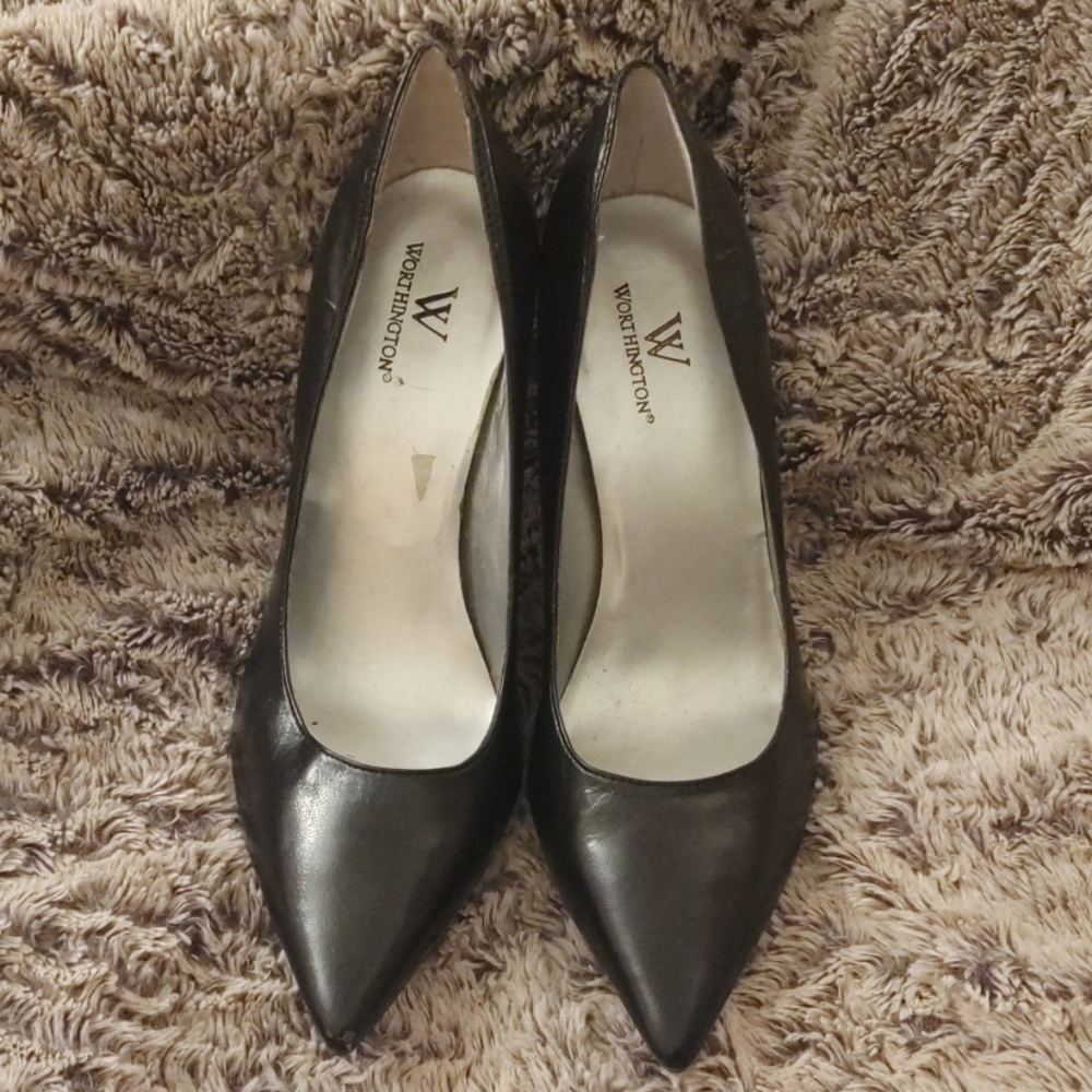 Worthington stilettos